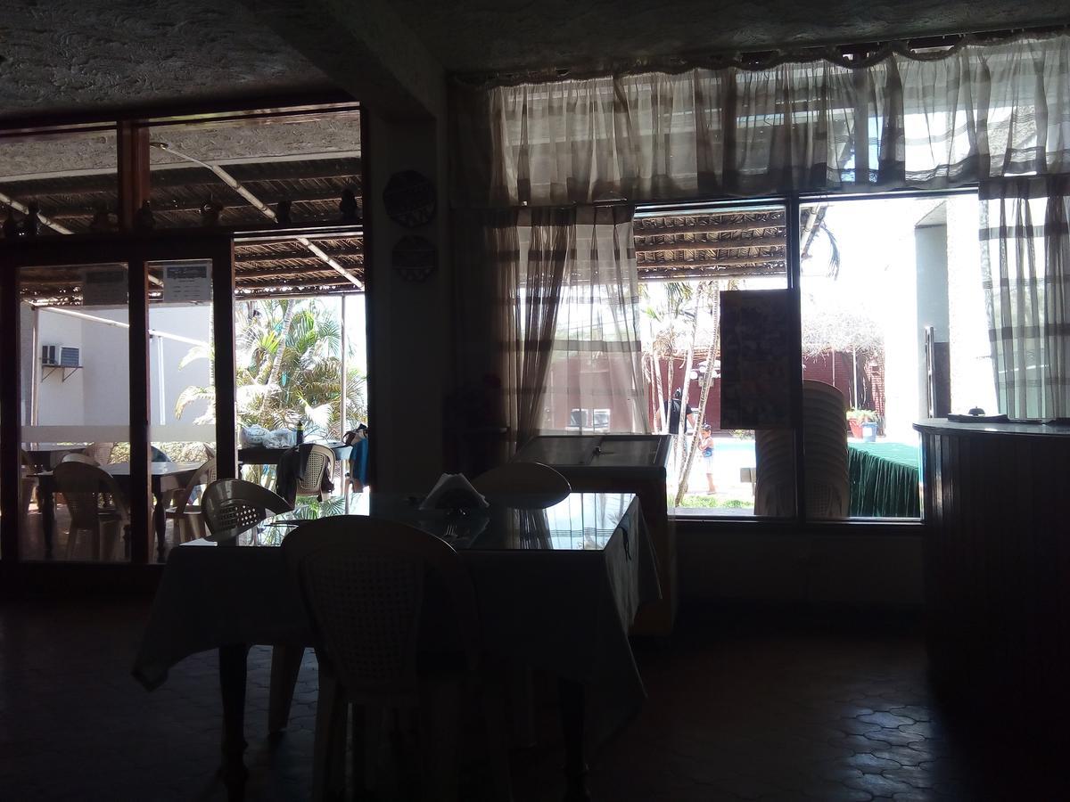 Hotel La Siesta Sullana Bagian luar foto
